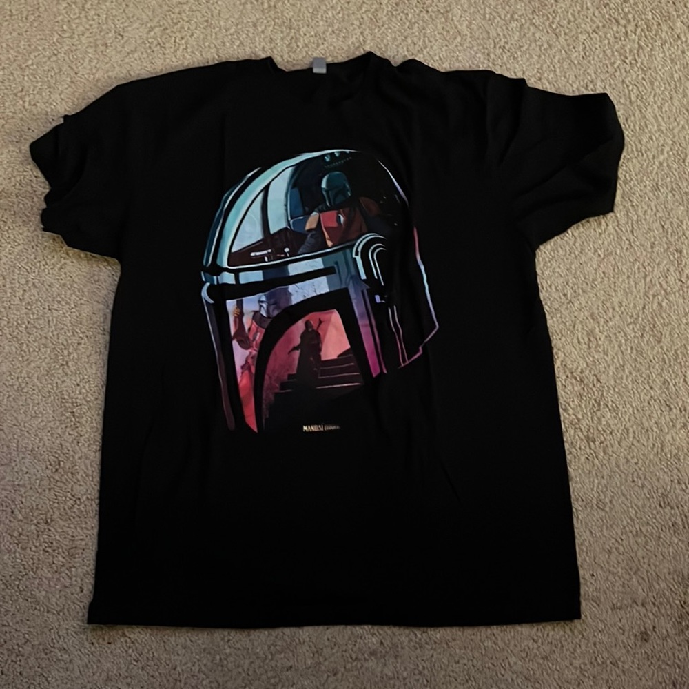 Mandalorian mens tee large
